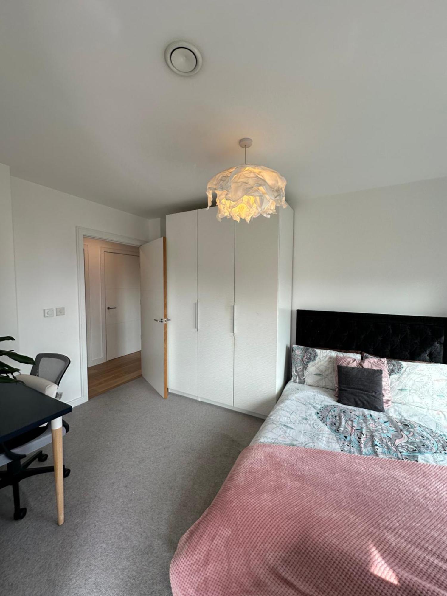 Luxury 3 Bedroom Flat In Stratford, London Exterior photo